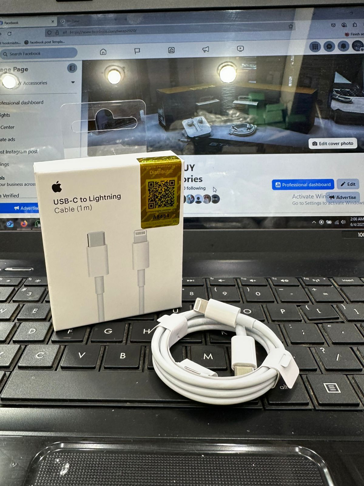 Iphone PD 20W magnet  High speed performance  1 minute 2% charging speed